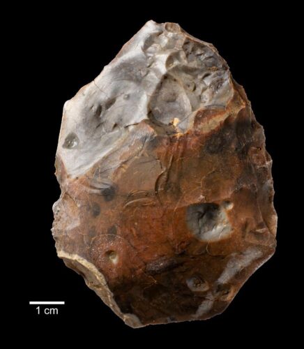 fire-cracked handaxe found next to a Neanderthal fireplace