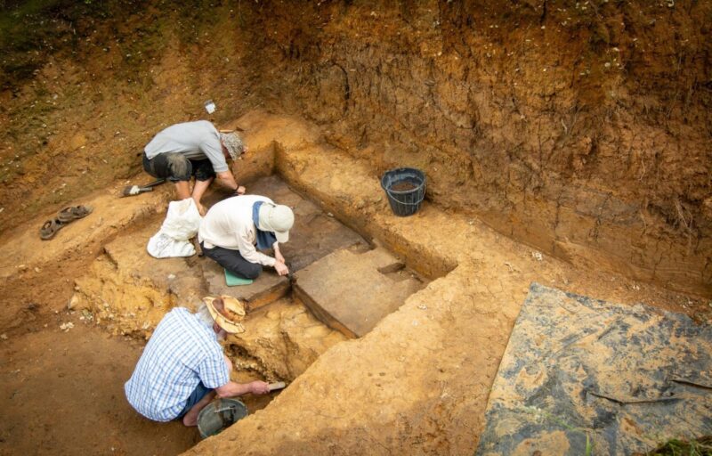 Excavation of a Neanderthal fireplace at Barnham